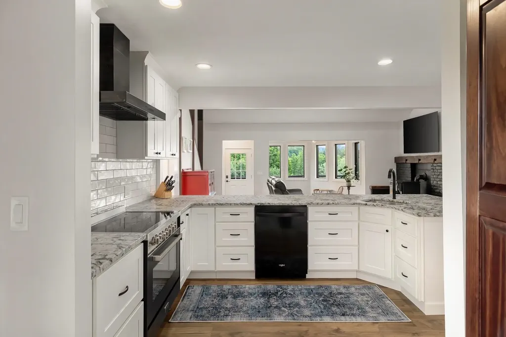 225 Thatcher Brook Road Waterbury VT 05677