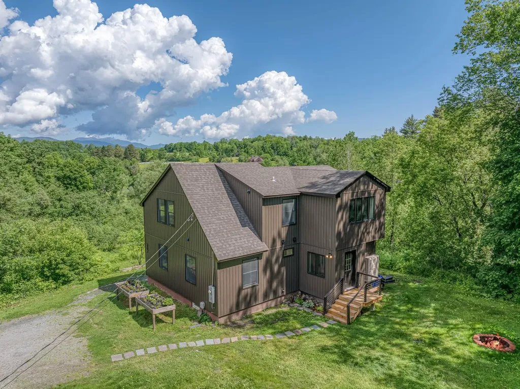 225 Thatcher Brook Road Waterbury VT 05677