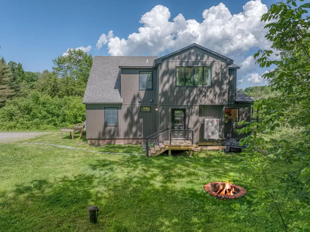 225 Thatcher Brook Road Waterbury VT 05677