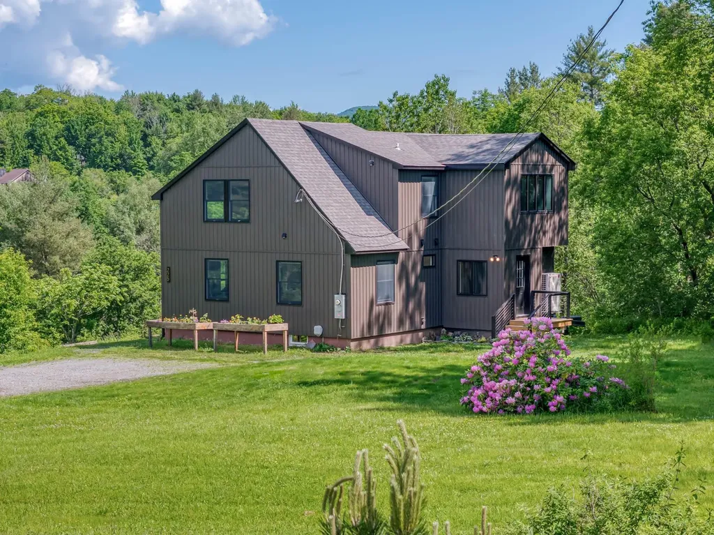 225 Thatcher Brook Road Waterbury VT 05677
