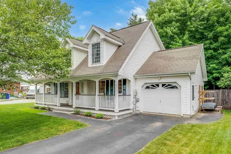 20 Pasture Drive Manchester NH 03102