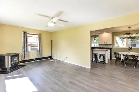 6 Mohawk Street Hinsdale NH 03451