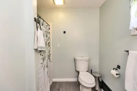 6 Mohawk Street Hinsdale NH 03451