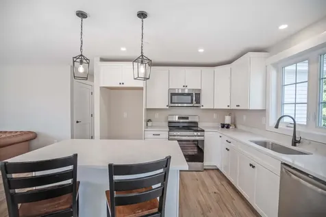 4-8 Beaver Brook Way Pelham NH 03076