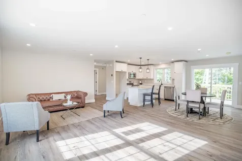 4-8 Beaver Brook Way Pelham NH 03076