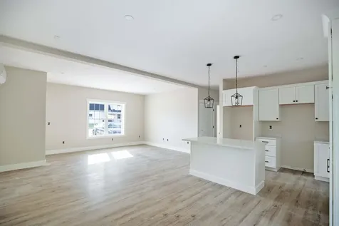 4-8 Beaver Brook Way Pelham NH 03076