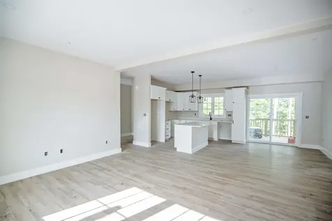 4-8 Beaver Brook Way Pelham NH 03076