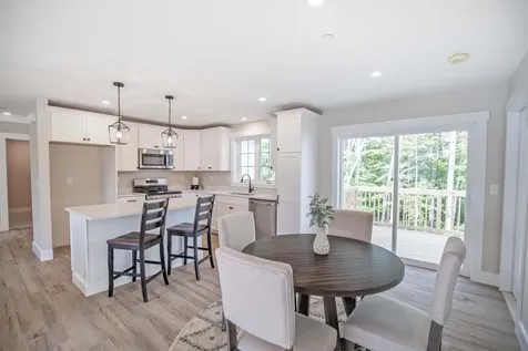 4-8 Beaver Brook Way Pelham NH 03076