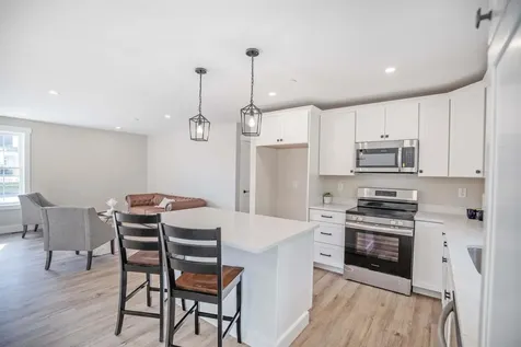 4-8 Beaver Brook Way Pelham NH 03076