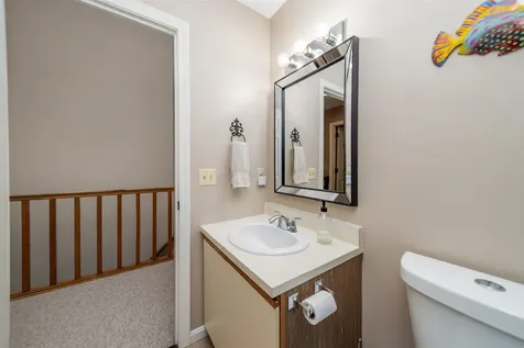 40 Marsten Lane Enfield NH 03748