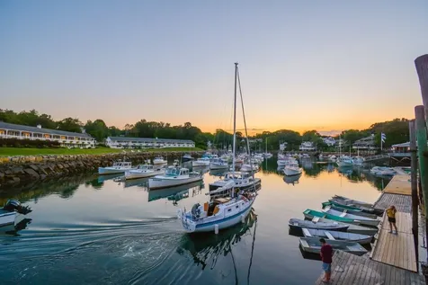 10 Oak Hill Trail York ME 03909