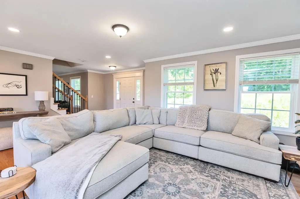 398 New Boston Road Candia NH 03034