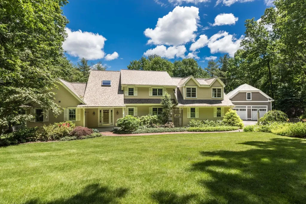 47 Nantucket Place Greenland NH 03840