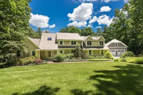 47 Nantucket Place Greenland NH 03840