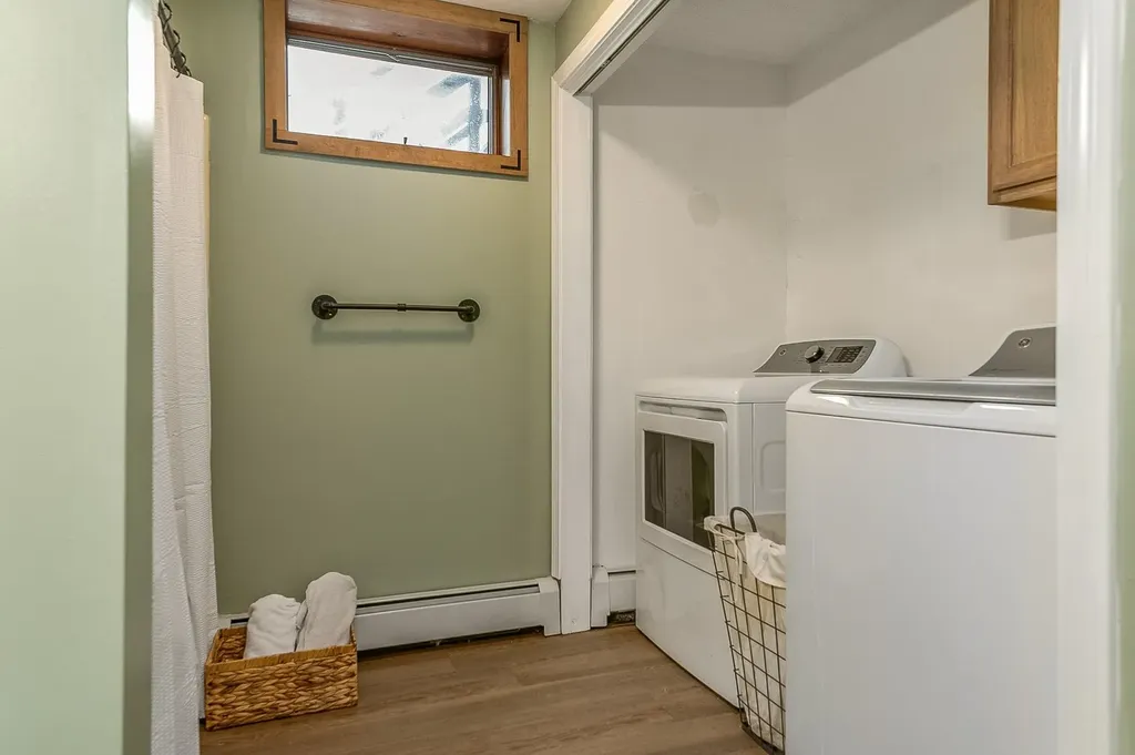 75 Ledgeview Drive Rochester NH 03839