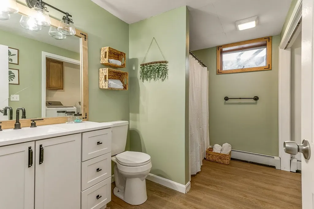75 Ledgeview Drive Rochester NH 03839