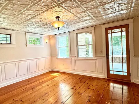 107 Village Road Wilmot NH 03287