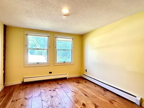 107 Village Road Wilmot NH 03287