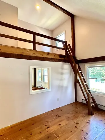 107 Village Road Wilmot NH 03287