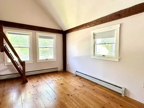 107 Village Road Wilmot NH 03287