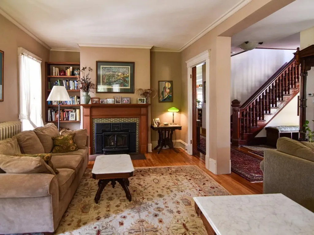 92 Brookes Avenue Burlington VT 05401