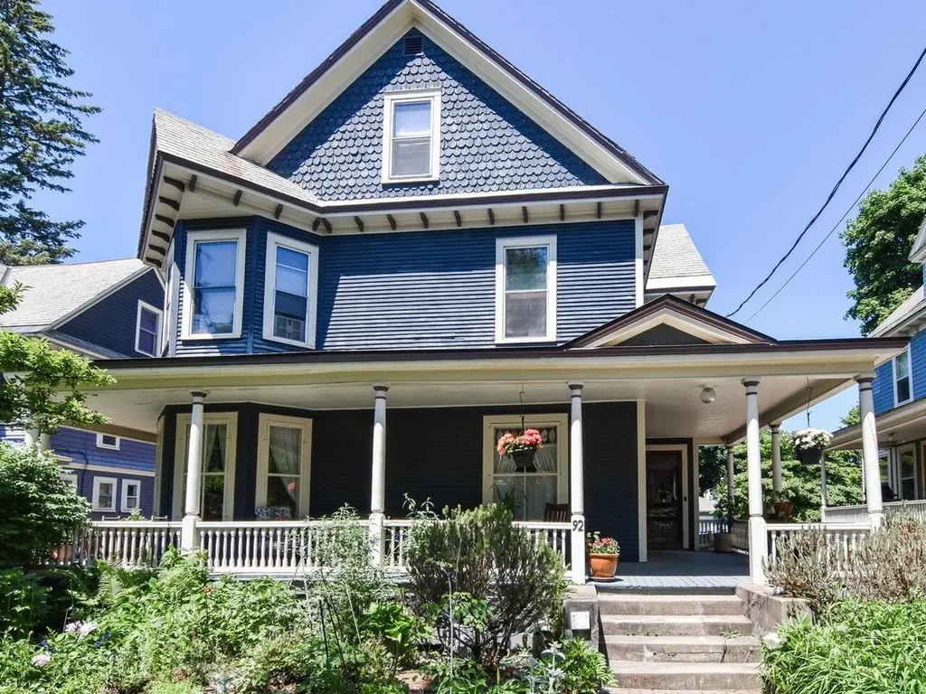 92 Brookes Avenue Burlington VT 05401