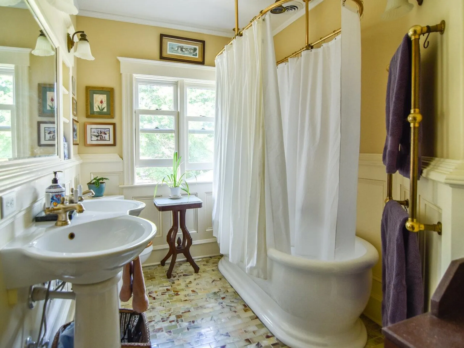 92 Brookes Avenue Burlington VT 05401