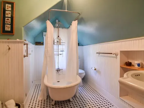 92 Brookes Avenue Burlington VT 05401
