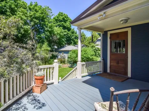 92 Brookes Avenue Burlington VT 05401
