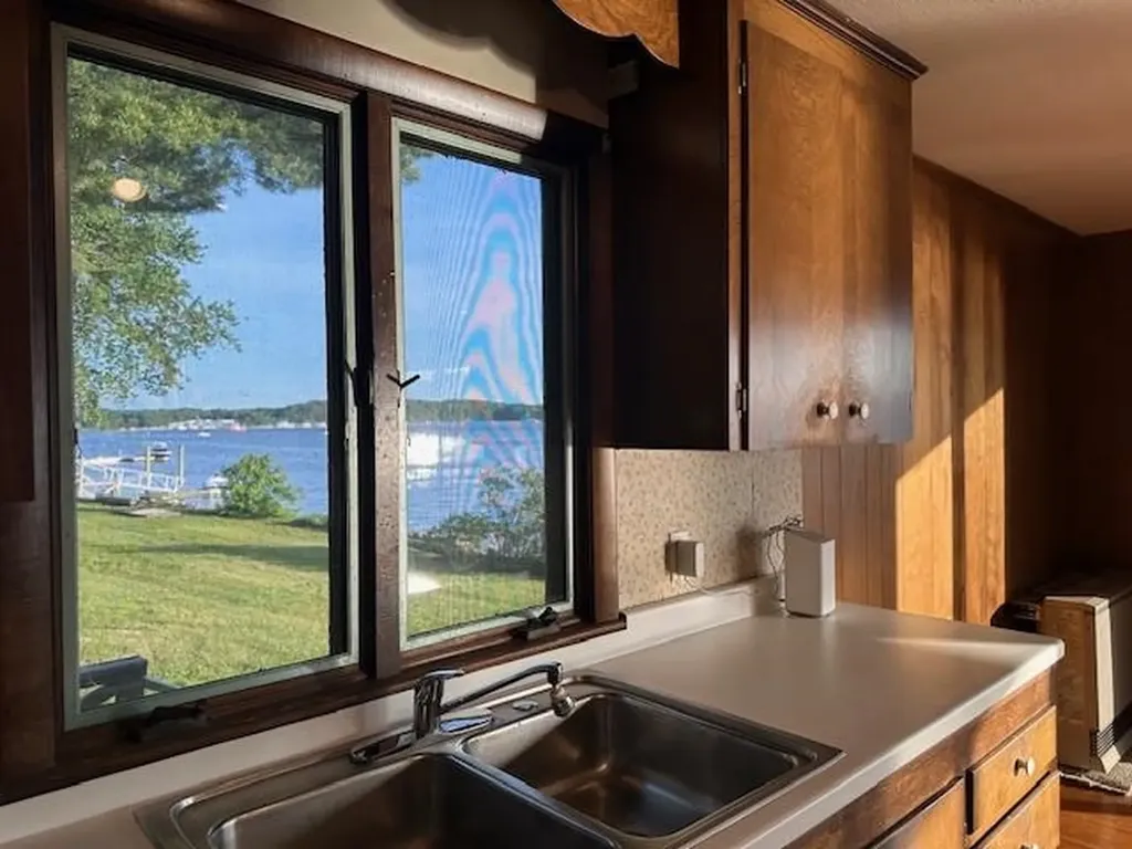 35 Boston Harbor Road Dover NH 03820