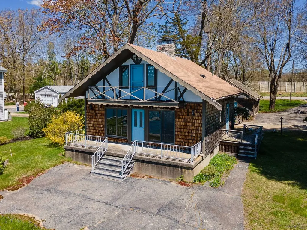 35 Boston Harbor Road Dover NH 03820