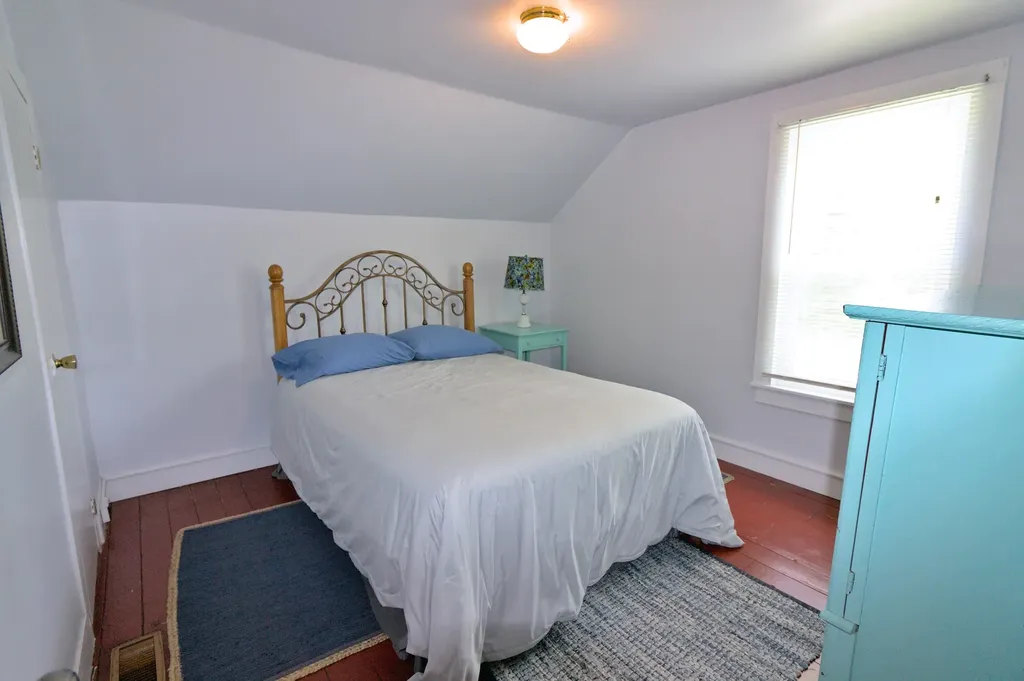 6733 Vt Route 9 Woodford VT 05201