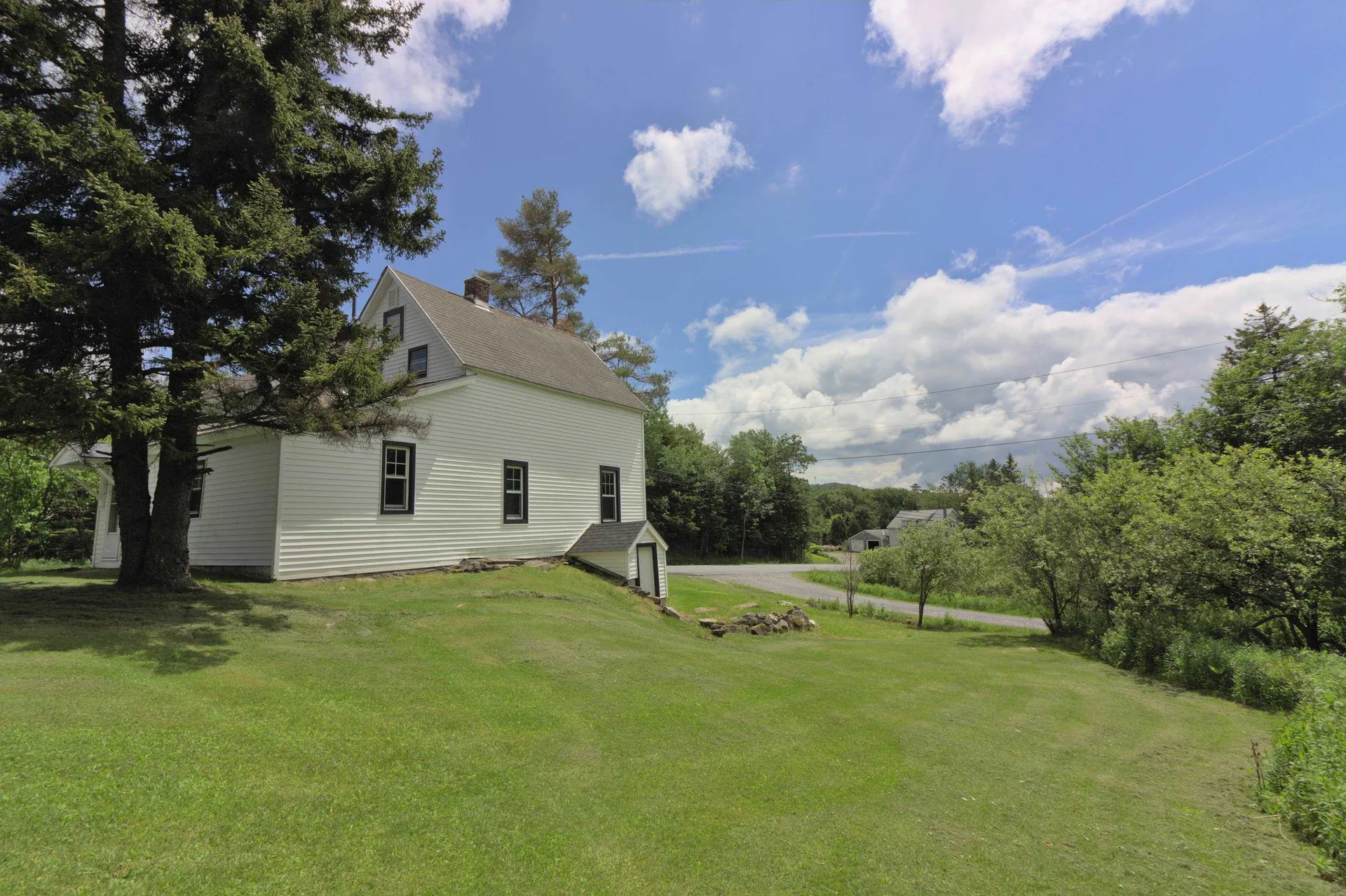 6733 Vt Route 9 Woodford VT 05201