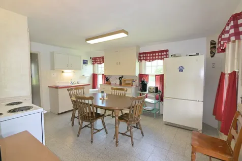 6733 Vt Route 9 Woodford VT 05201