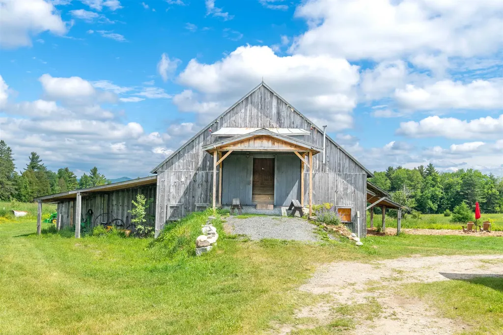 486 Vaughan Road Newbury VT 05051