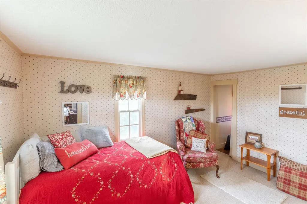 486 Vaughan Road Newbury VT 05051