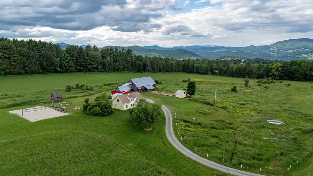 486 Vaughan Road Newbury VT 05051