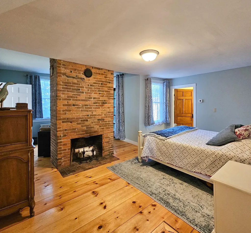 8 River Street Alstead NH 03602