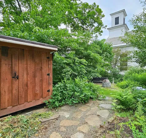 8 River Street Alstead NH 03602