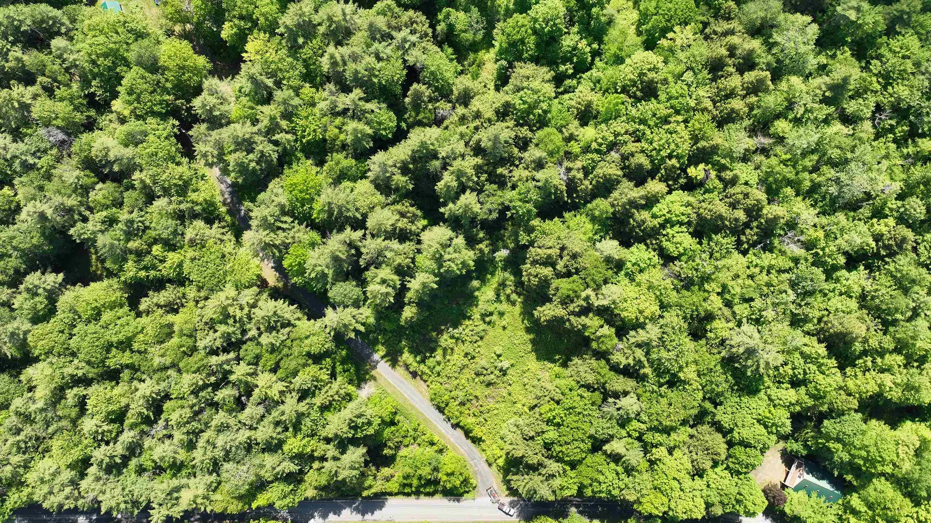 00 Nolan Bend Hartford VT 05001