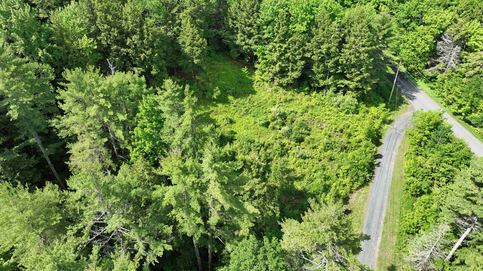 00 Nolan Bend Hartford VT 05001