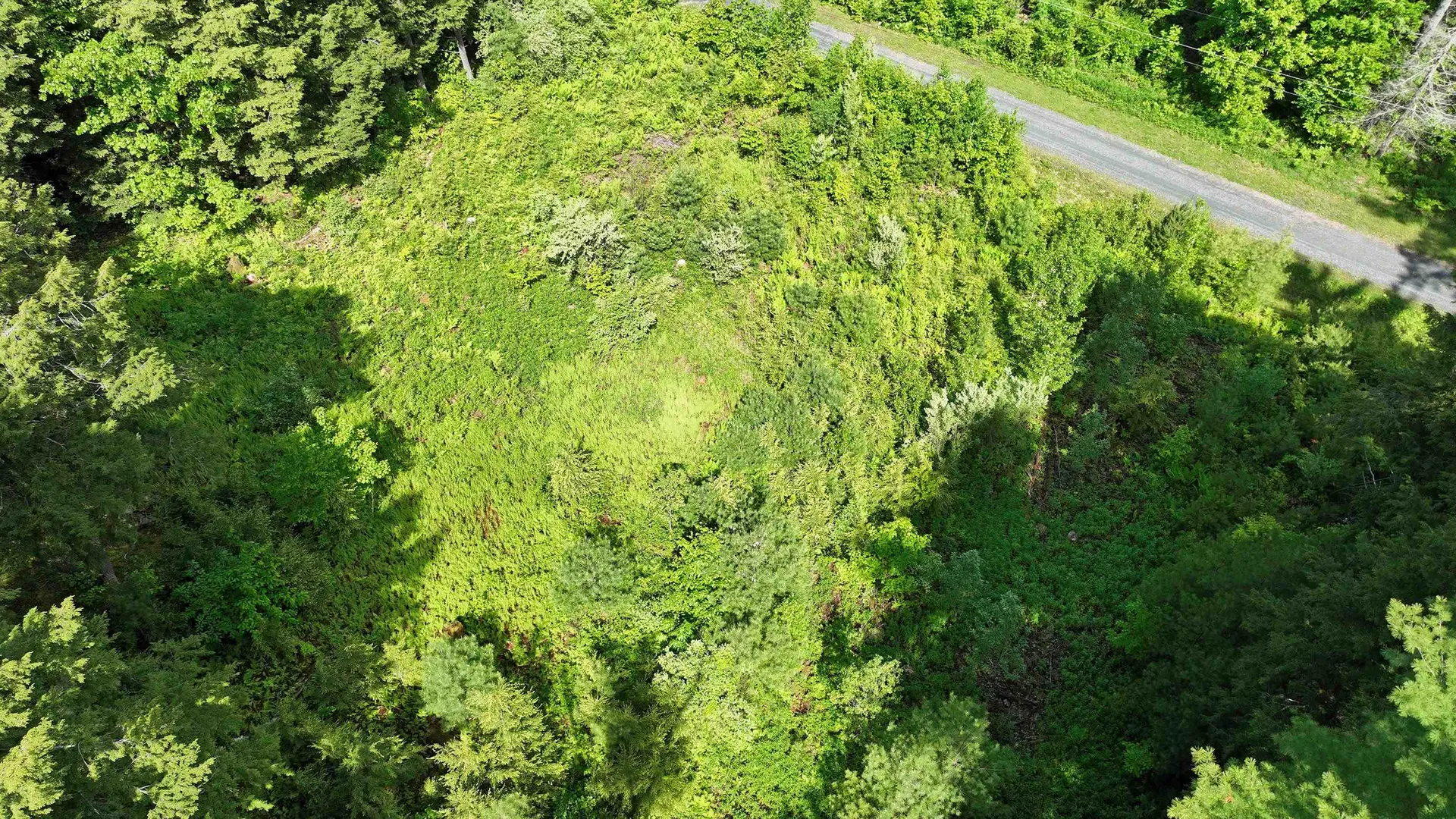 00 Nolan Bend Hartford VT 05001