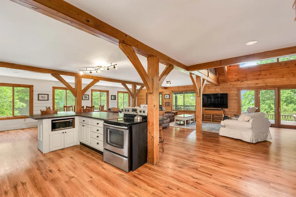 203 Hedgehog Hill Road Madison NH 03849