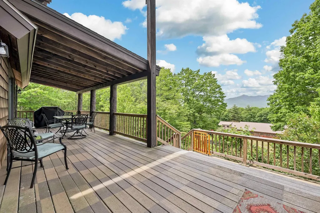 203 Hedgehog Hill Road Madison NH 03849