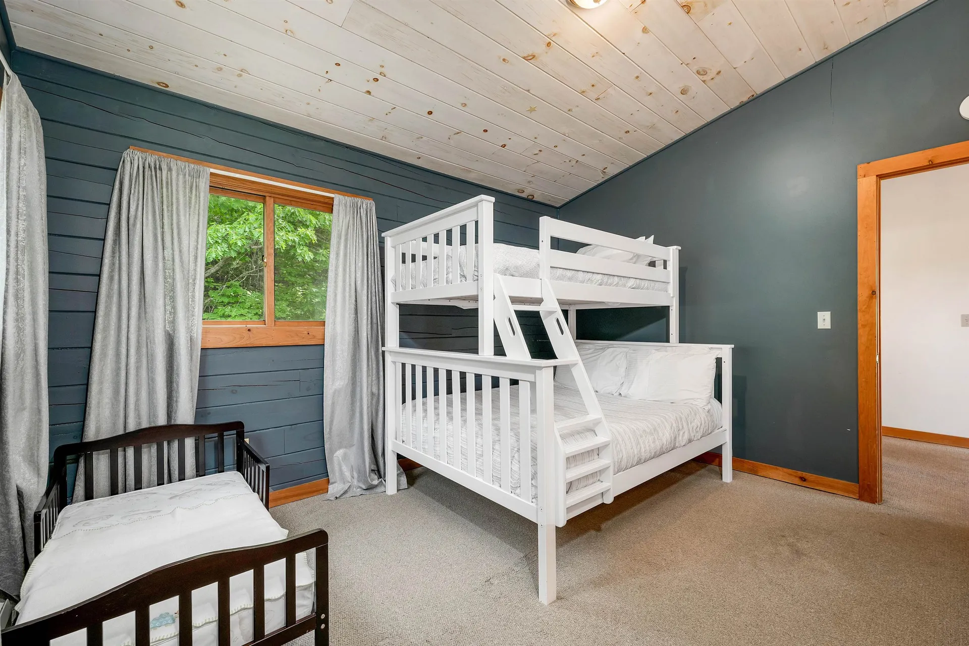 203 Hedgehog Hill Road Madison NH 03849