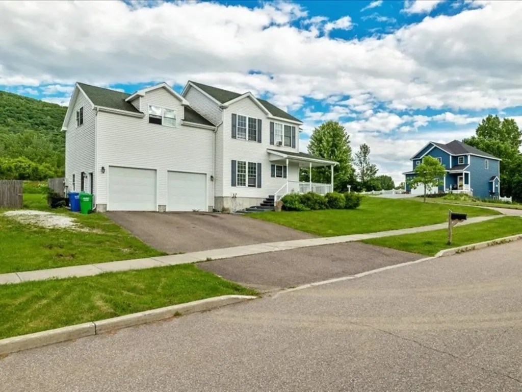 2 Allaire Drive St. Albans Town VT 05478