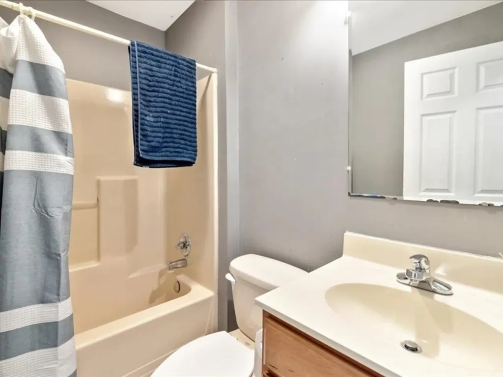 2 Allaire Drive St. Albans Town VT 05478
