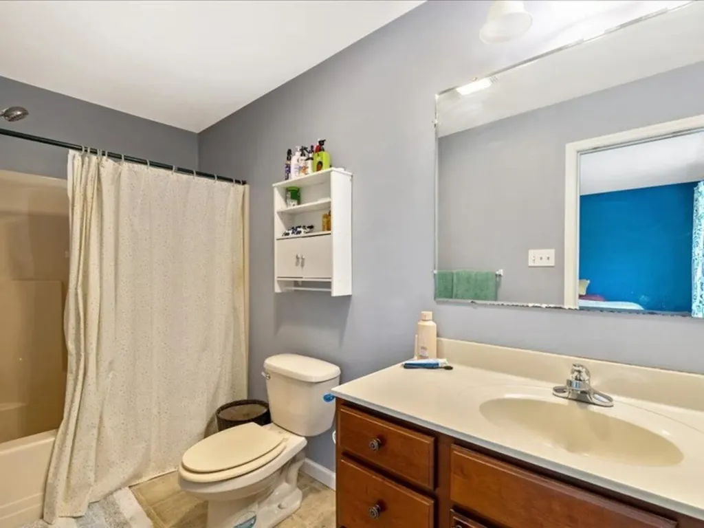 2 Allaire Drive St. Albans Town VT 05478