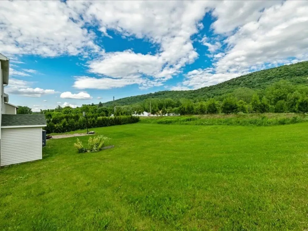 2 Allaire Drive St. Albans Town VT 05478