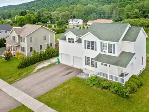 2 Allaire Drive St. Albans Town VT 05478